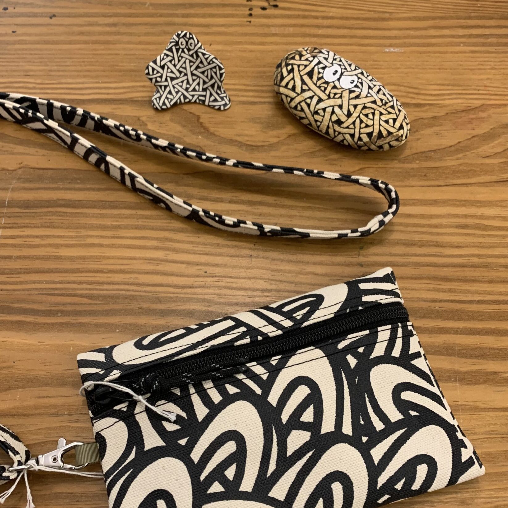 バシオのハンドメイドで製作したトラベルポーチ