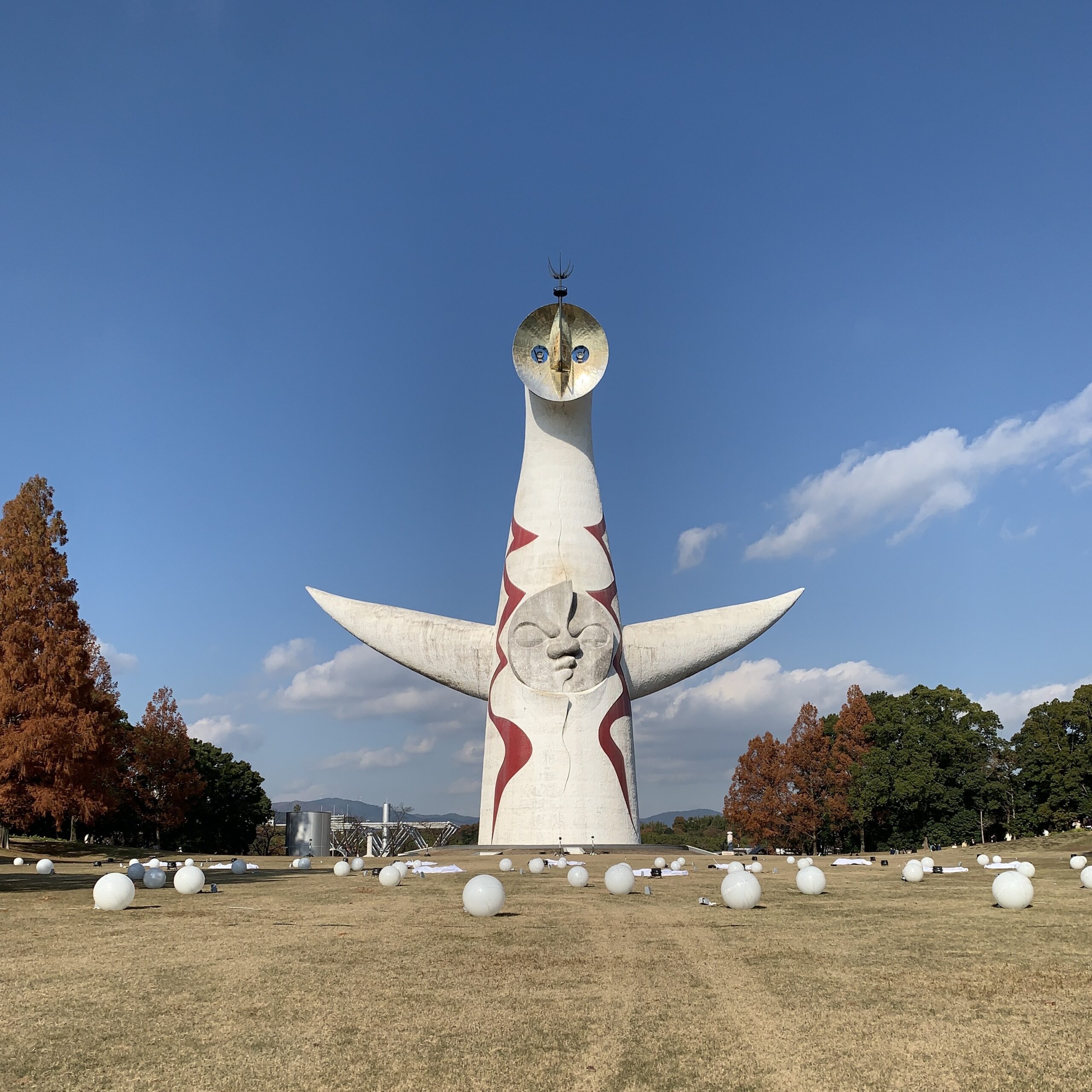 岡本太郎作の太陽の塔