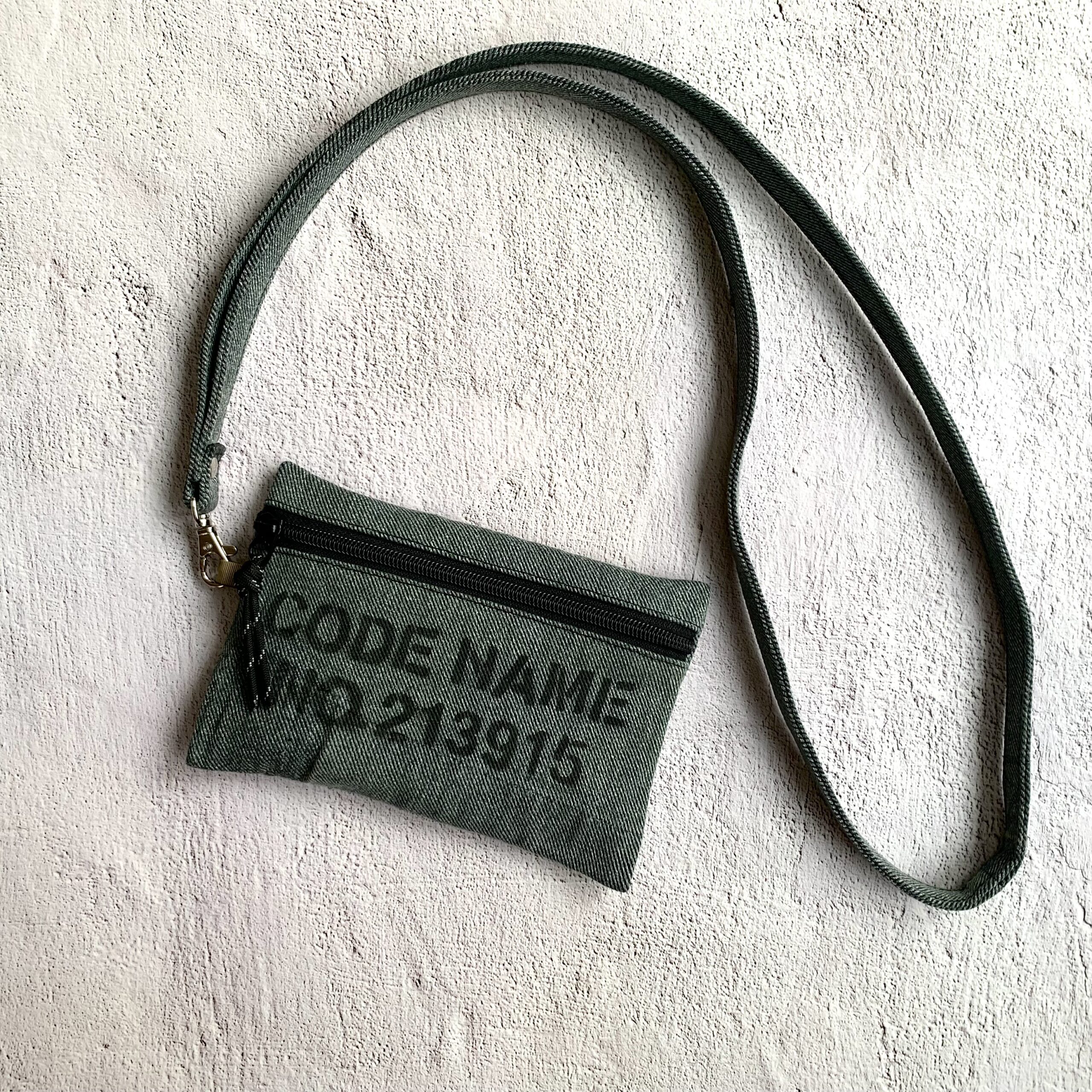 ハンドメイドで製作したバシオのショルダーポーチ